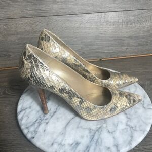 Stuart Weitzman Heels Womens 7 M Beige Snakeskin Stilettos Pointed Toe Leather